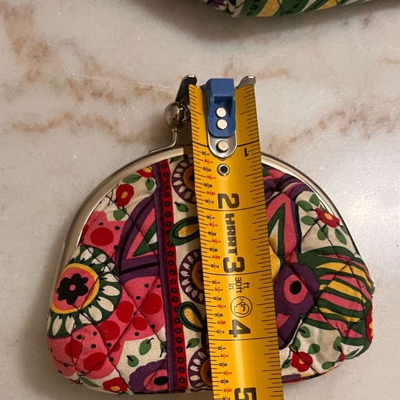 Vera Bradley Carson Floral Shoulder Bag Matching Wallet and Kiss Lock Coin Bag - Picture 8 of 15